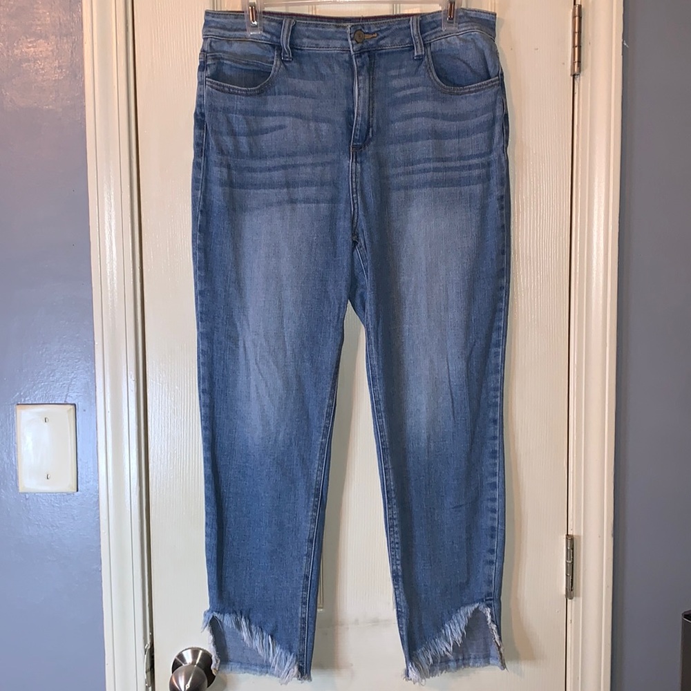 ⭐️WOMEN’S CELLO BLUE JEANS ⭐️